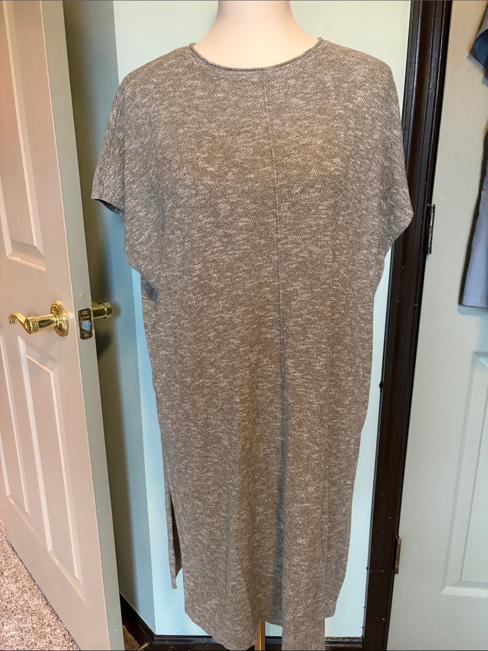 J. Jill Heathered Gray Short-Sleeve sweater tunic